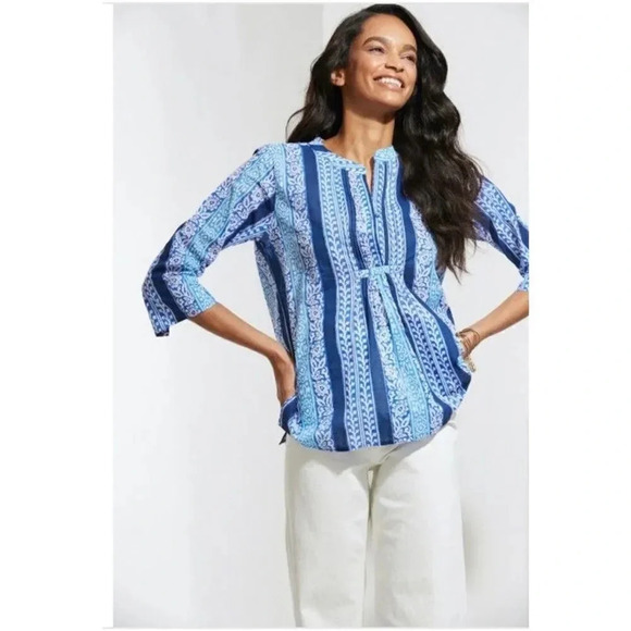 Roller Rabbit Tops - Roller Rabbit Barre Arles Shirt sz Small